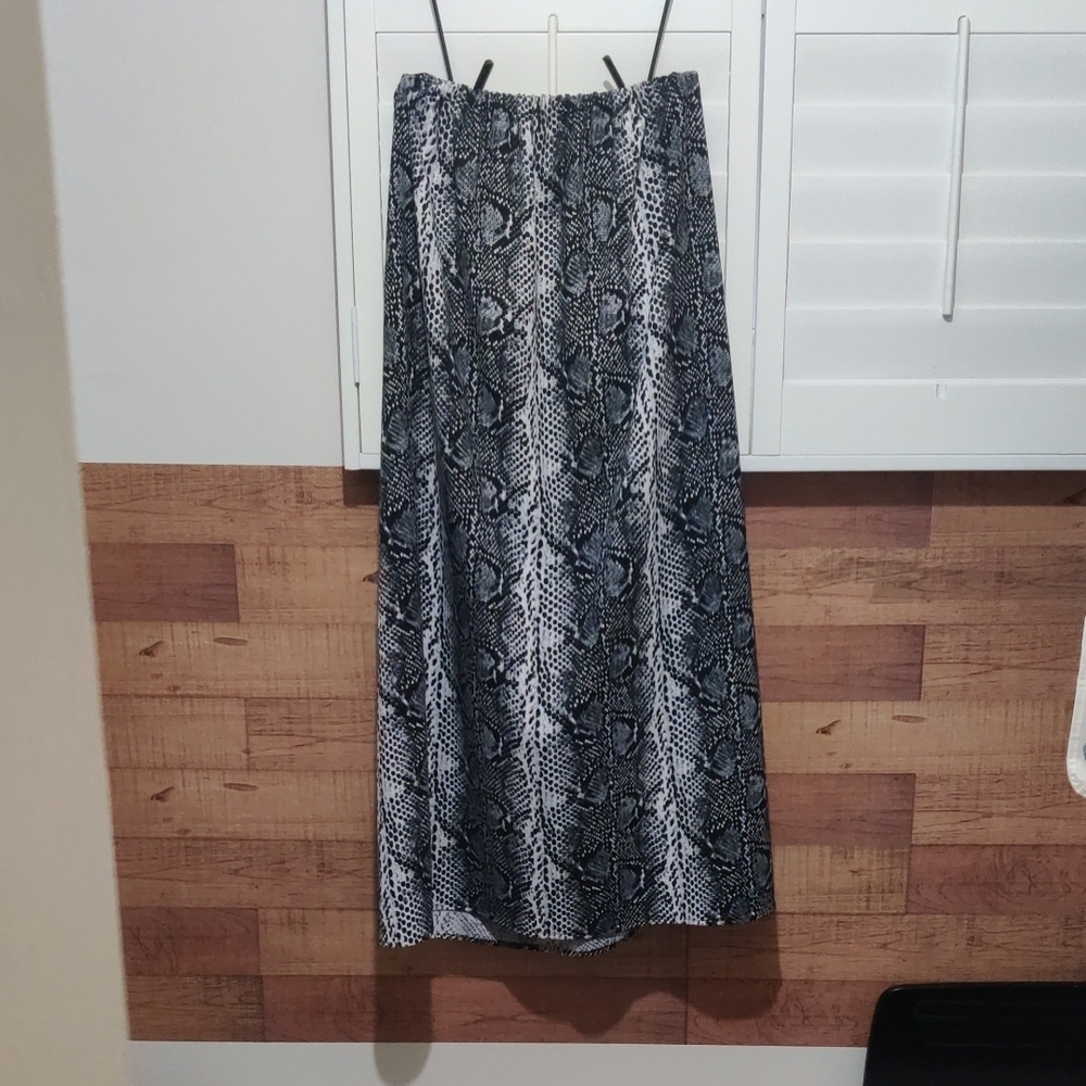 Black and White Snakeskin Maxi Skirt